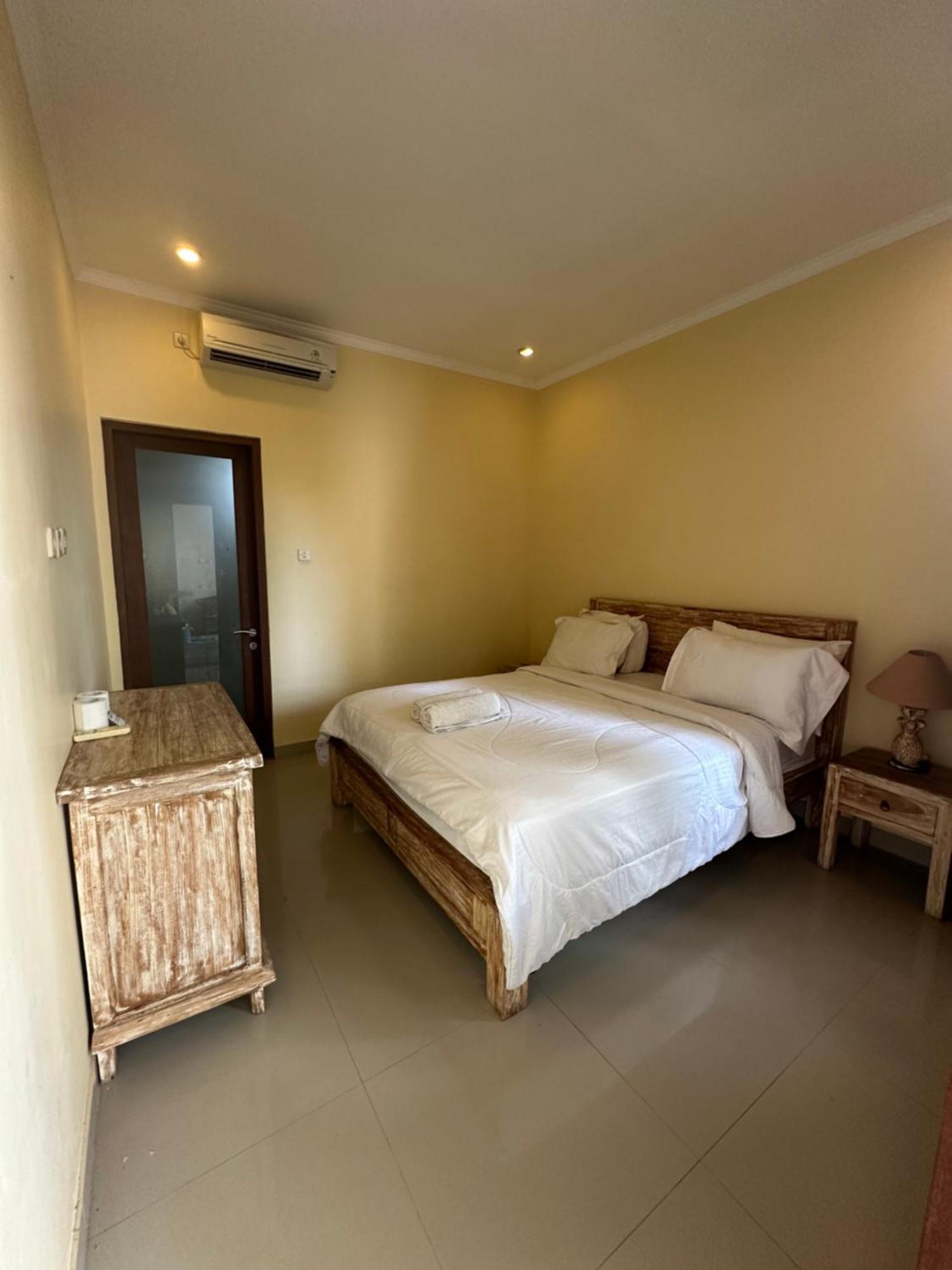 Dicky Guest House Batu Bolong Canggu  Exterior photo